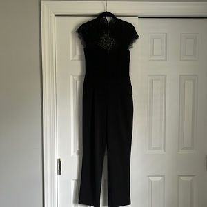NEVER WORN-6-EXPRESS black lace jumpsuit